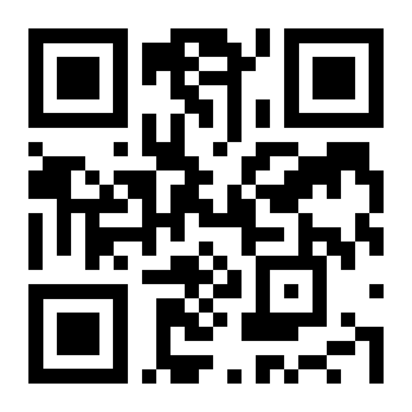 Schwarzer QR-Code mit der Aufschrift "Scan me!" auf weißem Hintergrund.